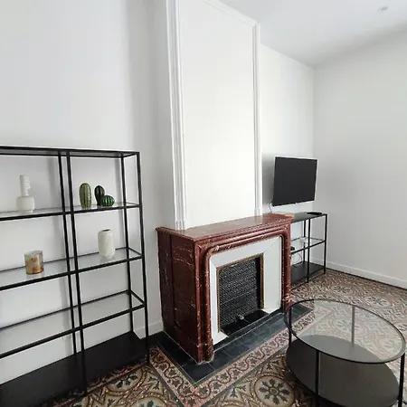 Beautiful & Loft In Center Apartment Beziers