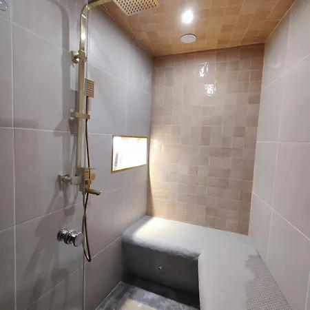 Beautiful & Loft In Center Апартаменты Безье