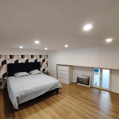 Beautiful & Loft In Center
