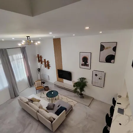 Апартаменты Beautiful & Loft In Center