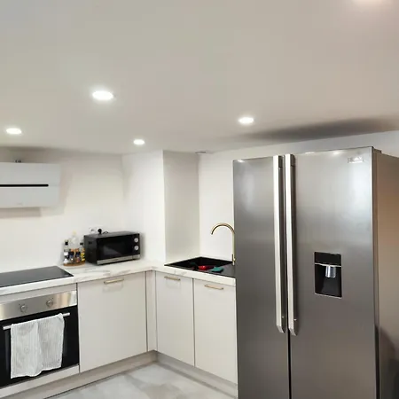 Beautiful & Loft In Center * Μπεζιέ