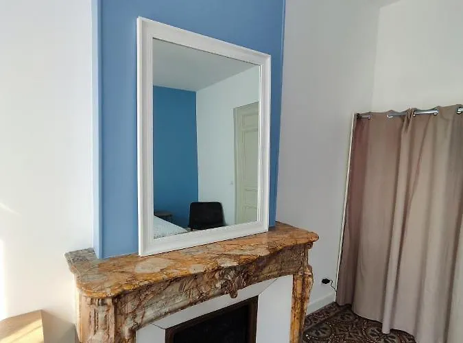 Beautiful & Loft In Center * Μπεζιέ