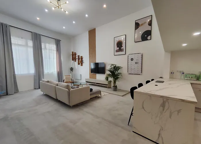 Beautiful & Loft In Center Διαμέρισμα *