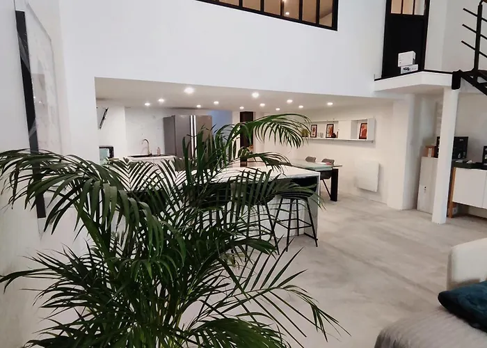 Διαμέρισμα Beautiful & Loft In Center *
